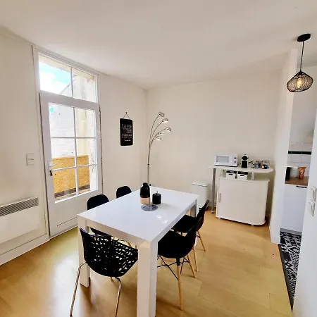 شقة Spacieuse Maison Hypercentre Avec Terrasse