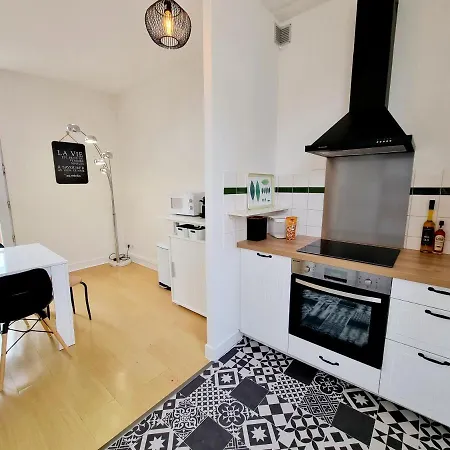 شقة Spacieuse Maison Hypercentre Avec Terrasse